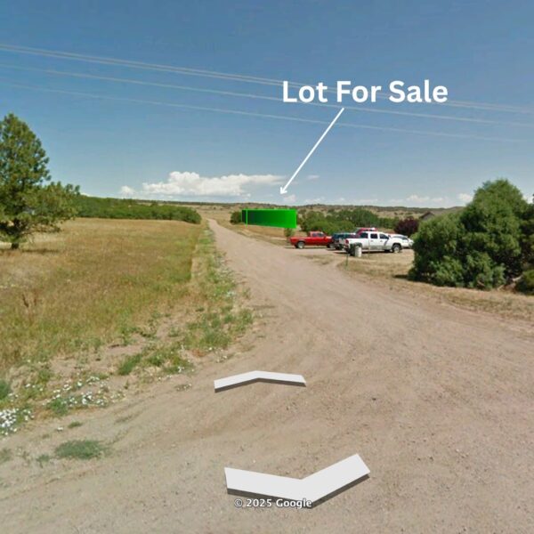 Scenic Location Near Lake - Image 9